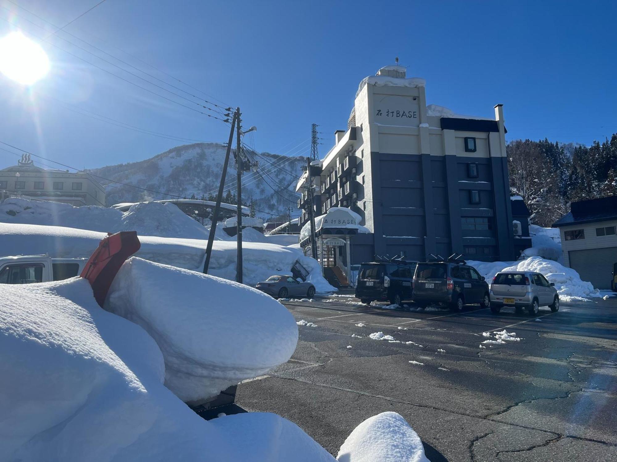 Ishiuchibase Hotel Minamiuonuma Eksteriør billede